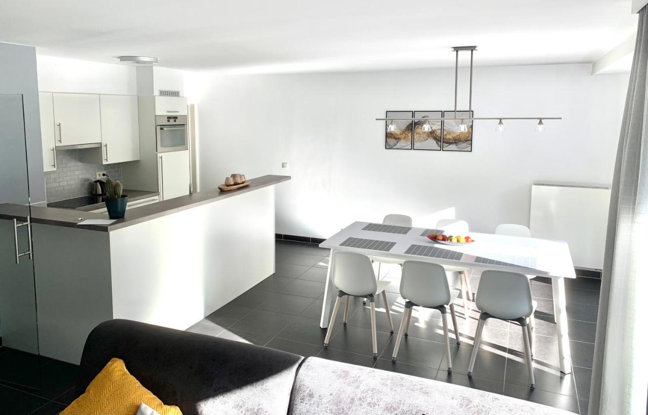 Vakantieappartement Emiel Centrum Oostende Met Garage Экстерьер фото